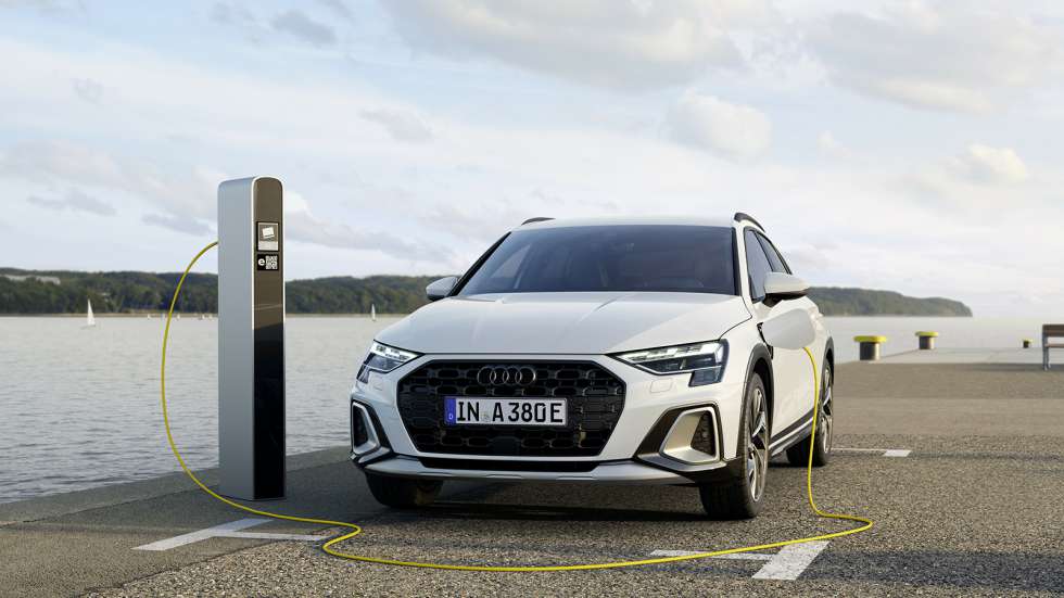 Με 204 άλογα το ανανεωμένο Plug-in υβριδικό Audi A3 allstreet